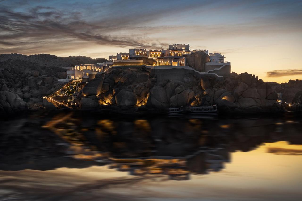Benben By Dhara Hotels - Adults Only Асуан Екстер'єр фото The fort at night